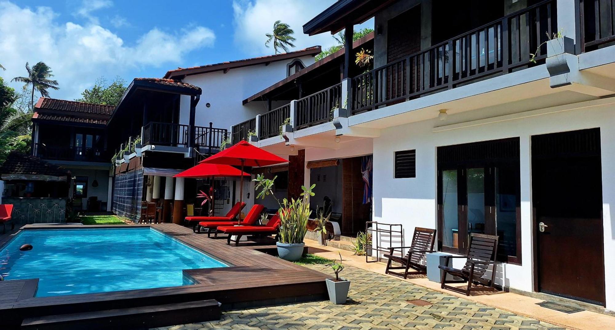 Hotel Lion's Rest à Weligama Extérieur photo