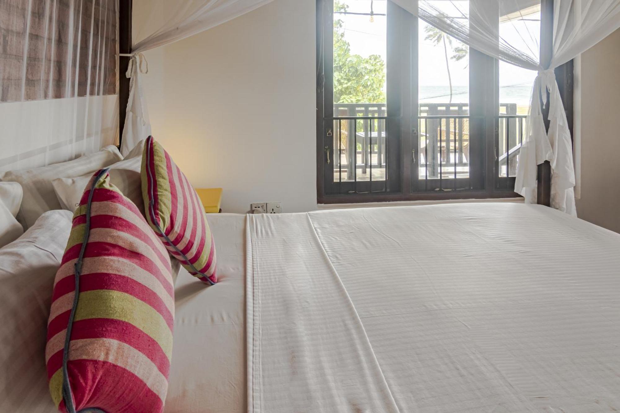 Hotel Lion's Rest à Weligama Extérieur photo